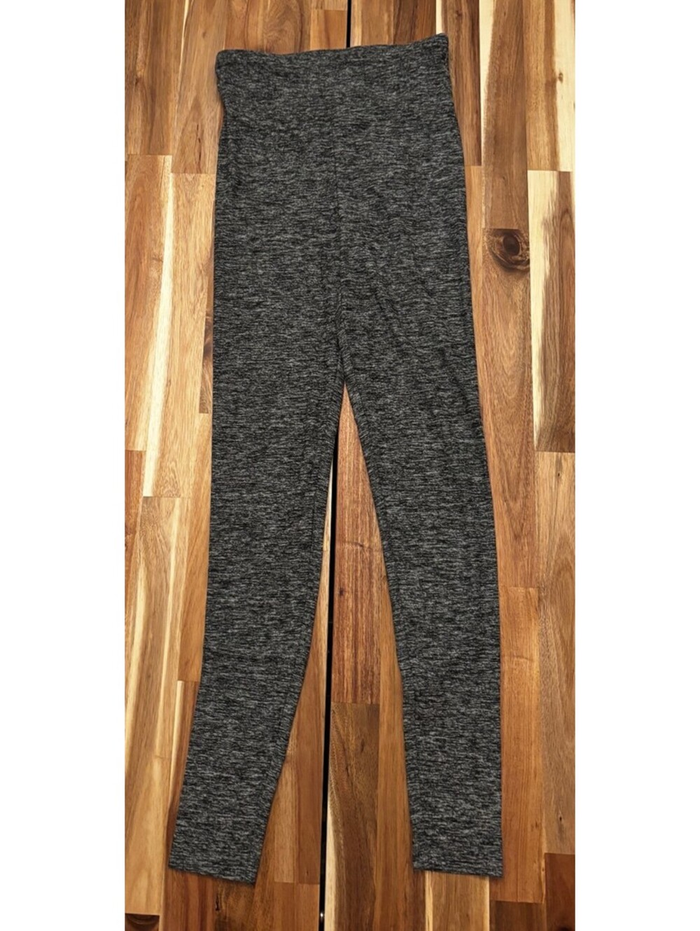 No Boundaries Gray Space Dye High Rise Leggings NWT (2105)